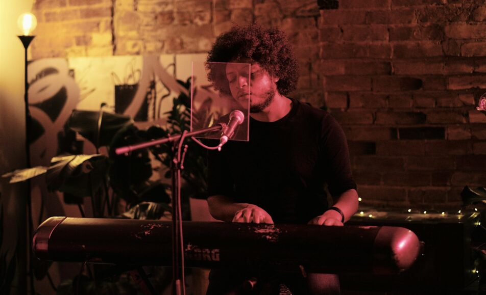 Toronto R&B Sounds Intimate Concerts: Nirvana Edition